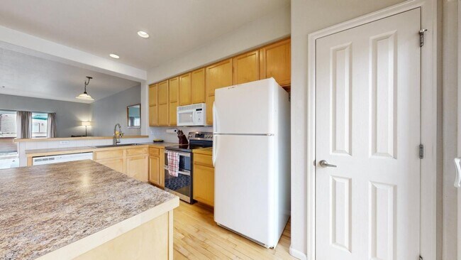 Foto del edificio - 1221 East Prospect Road