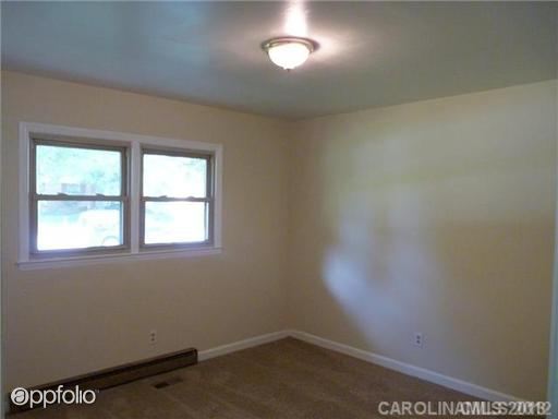Building Photo - 1120 Georgetown Dr