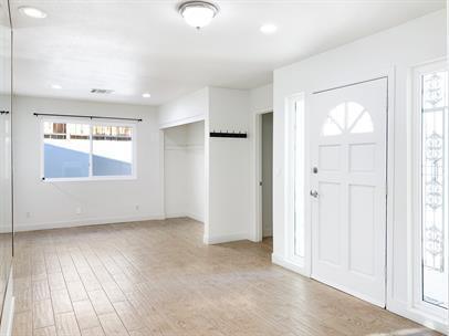 Building Photo - 53720 Avenida Obregon