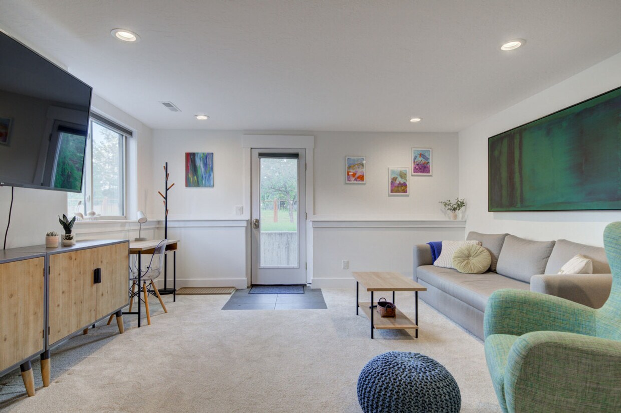 Foto principal - 603 Cornell Dr