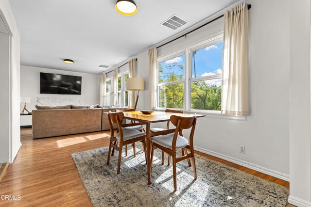 Foto del edificio - 3121 Lake Hollywood Dr