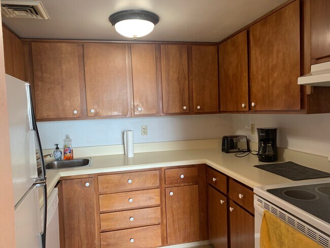 Foto del edificio - 316 W Washington Ave