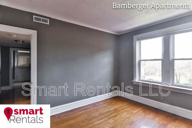 Building Photo - 3864 Bamberger Ave