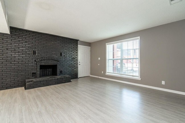 Foto del edificio - 510 E Green Meadows Rd