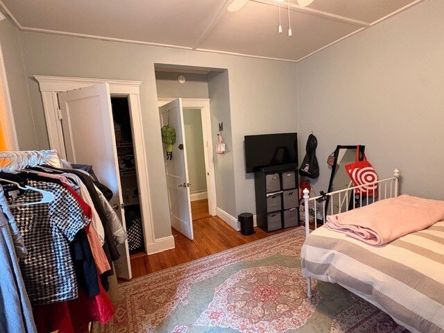 Building Photo - 131 Park Dr