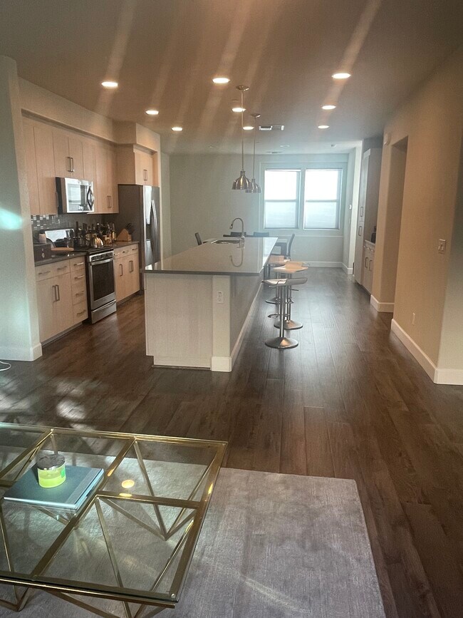 Building Photo - 5655 Melodia Cir