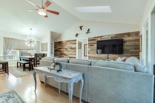 Foto del edificio - 216 Village Square