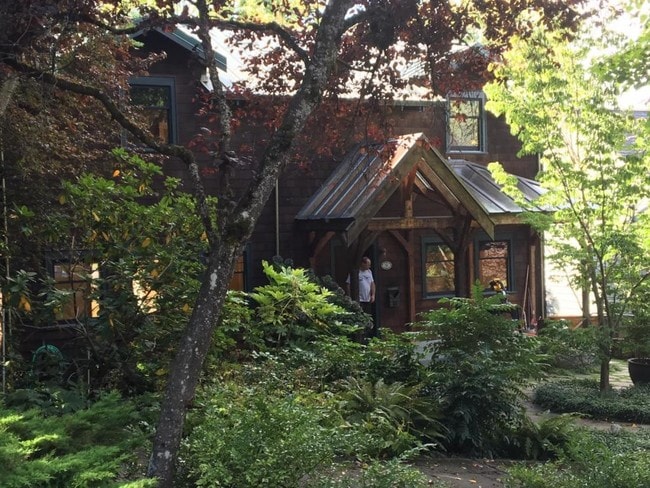 Photo - 311 33rd Ave E House