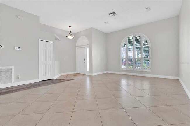 Building Photo - 3856 Becontree Pl
