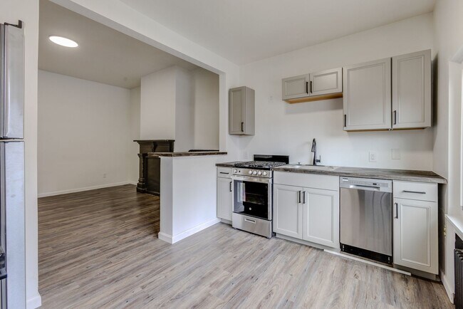 Foto del edificio - 747 E Warrington Ave