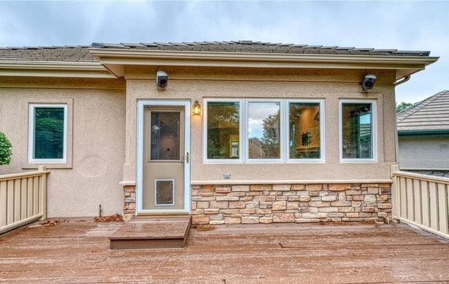 Building Photo - Lovely 4 bedroom Home on quiet Cul de Sac ...