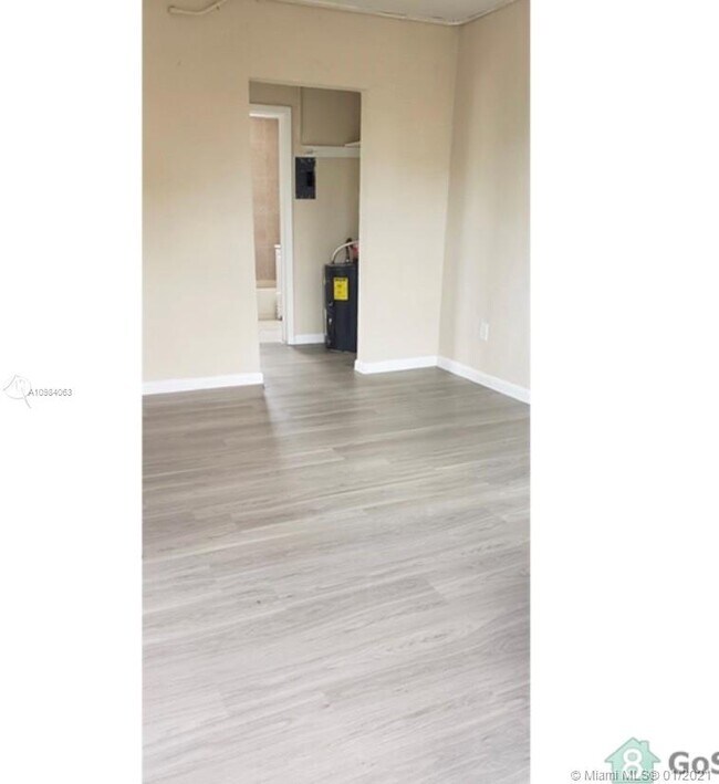 Foto del edificio - 1281 NW 61st St