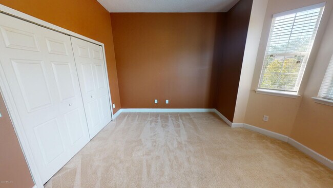 Building Photo - 625 Oakleaf Plantation Pkwy