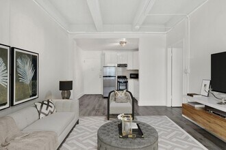 Building Photo - Edwards Apartments