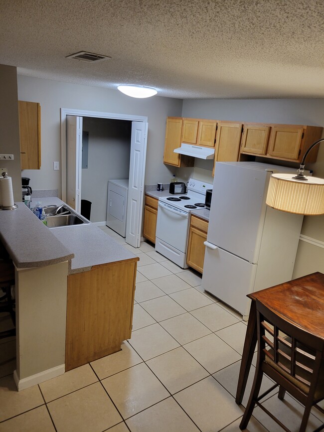 Building Photo - 5080 Gautier Vancleave Rd