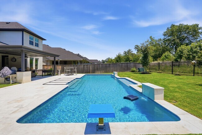 Building Photo - 8135 Allston Vlg Trl