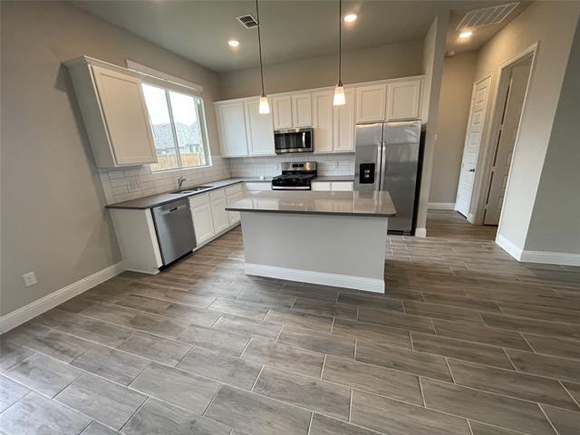 Building Photo - 1108 El Sol Blvd