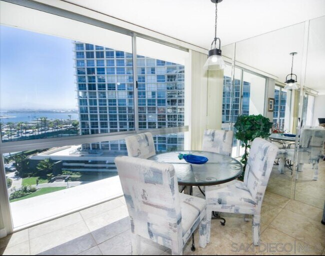 Building Photo - 1720 Avenida Del Mundo