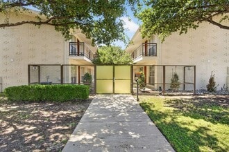Building Photo - 4616 W Lovers Ln
