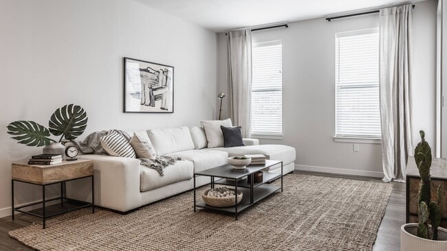 Image showcasing 17 Best Exotic Pets for Apartment Living (With Pictures)