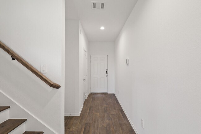 Building Photo - 23831 Grand Canal Ln