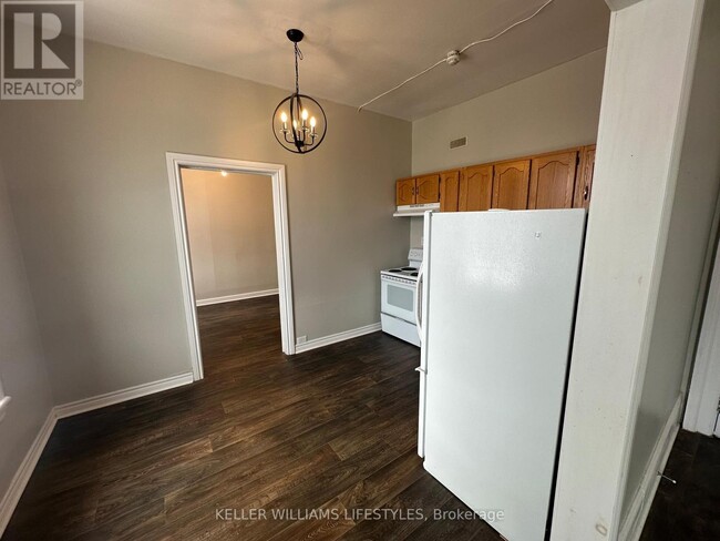 Photo du bâtiment - 89 Ontario Rd