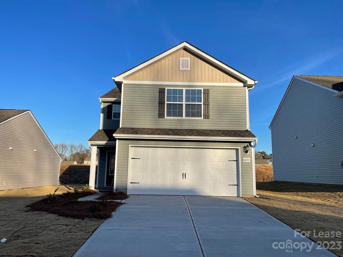 Foto principal - 1608 Nia Rd
