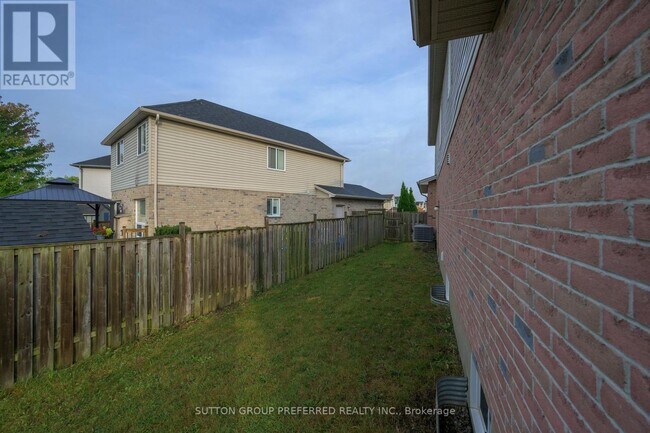 Building Photo - 1605 Mickleborough Ct