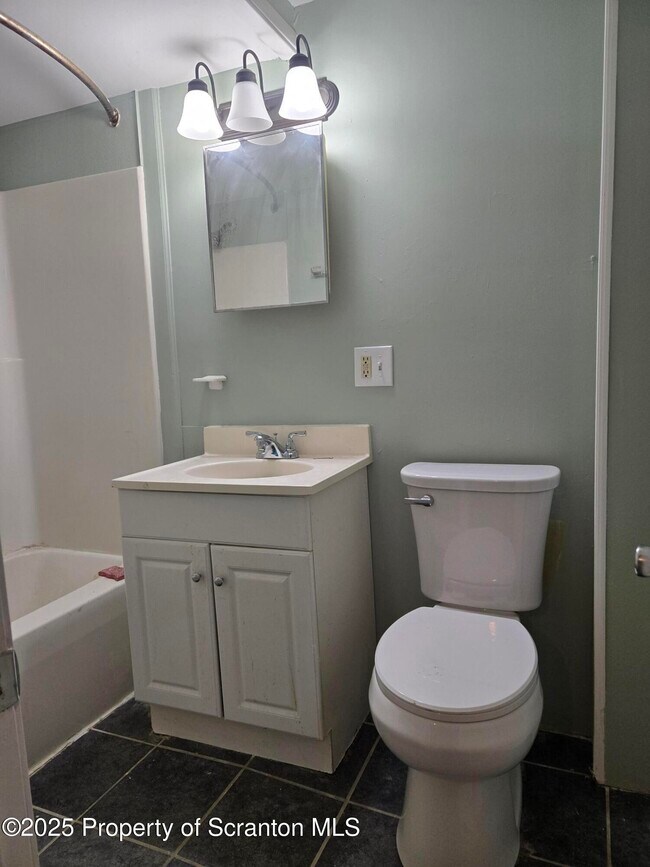 Foto del edificio - 441 Sanderson St