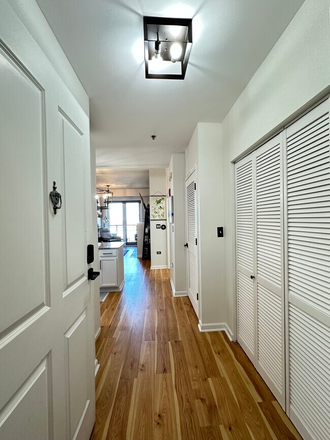 Foto del edificio - 828 W Grace St