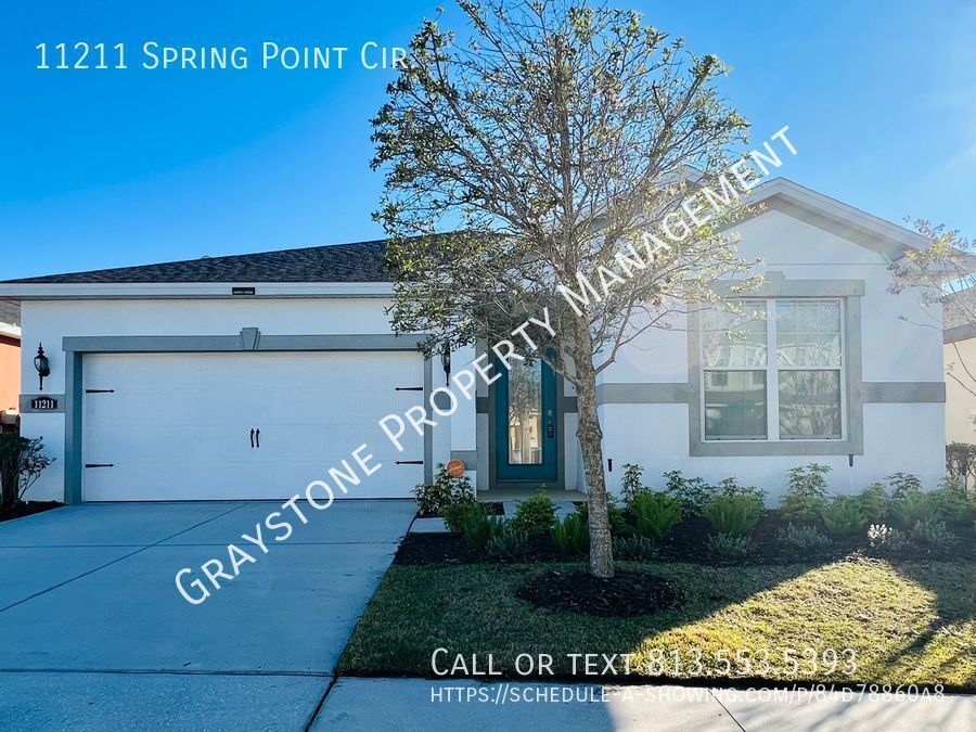 Modernluxury home nestled in Lucaya Lake House Rental in