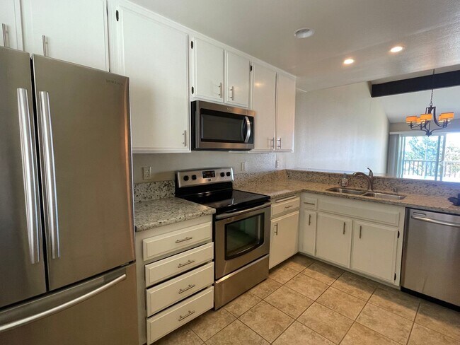 Foto del edificio - 2 Bed - 2.5 Bath - Condo - Ocean View - St...