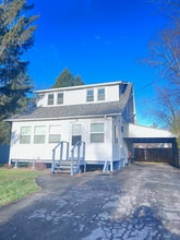 Building Photo - 33 N Amherst Ave