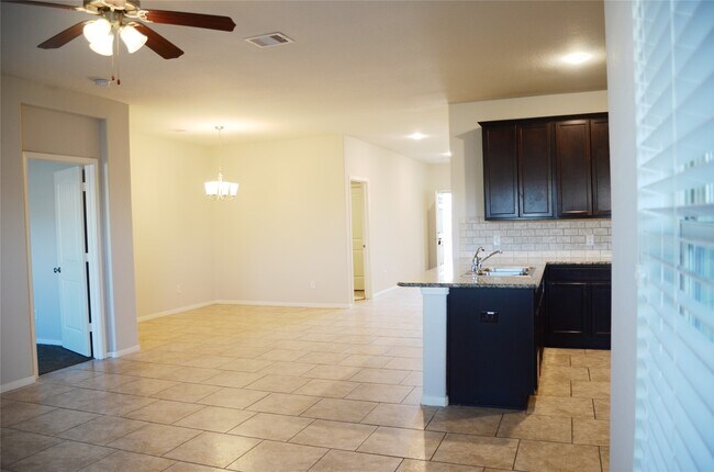 Foto del edificio - 9507 Green Maple Ct