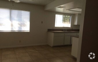 Primary Photo - 1721 Conejo Dr