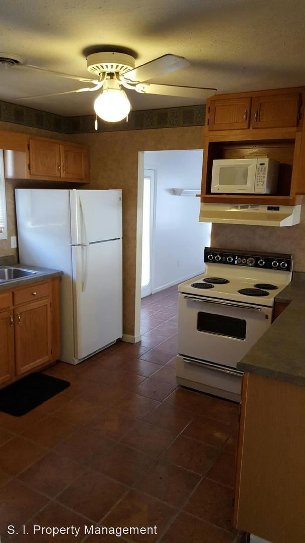 Building Photo - 3 br, 1.5 bath House - 1561 W Lake Rd
