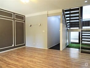 Building Photo - 2252 Jackson Cir