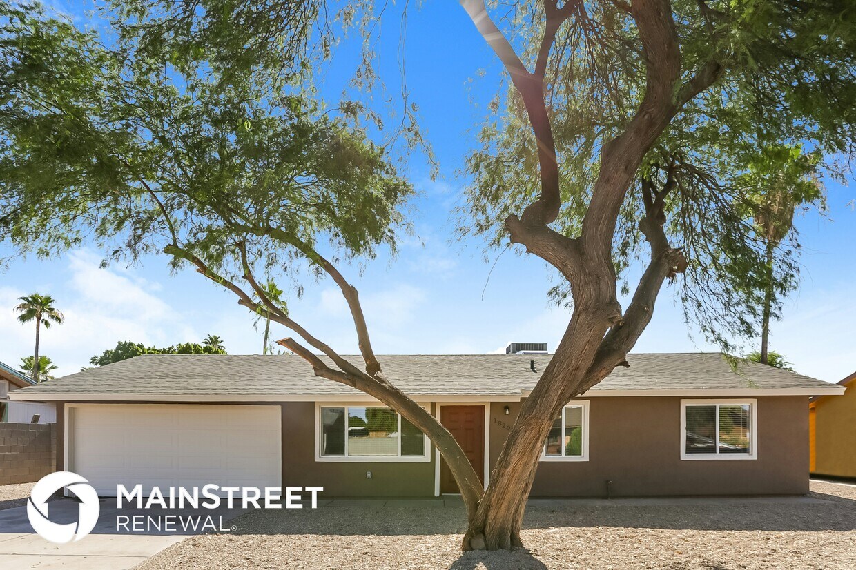 Foto principal - 18205 North 25th Pl