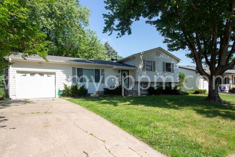 Foto principal - 12642 Westwood Ln