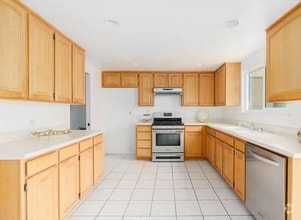 Building Photo - 10173 Decima Dr