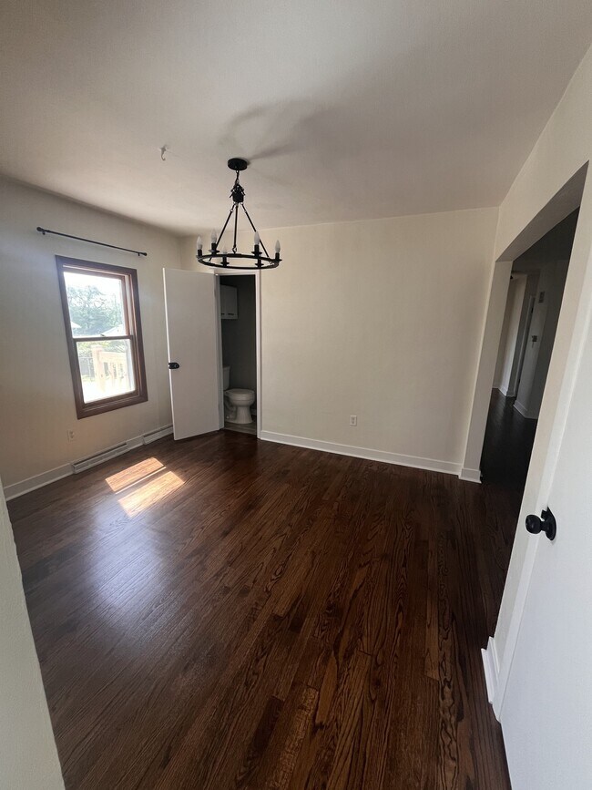 Foto del edificio - 6 Riverview Ln