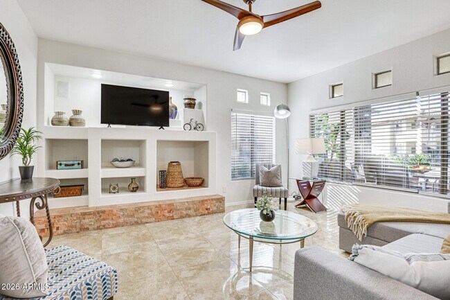 Foto del edificio - 9100 E Raintree Dr