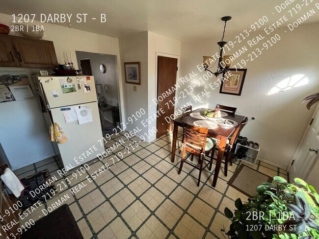 Foto del edificio - 1207 Darby St
