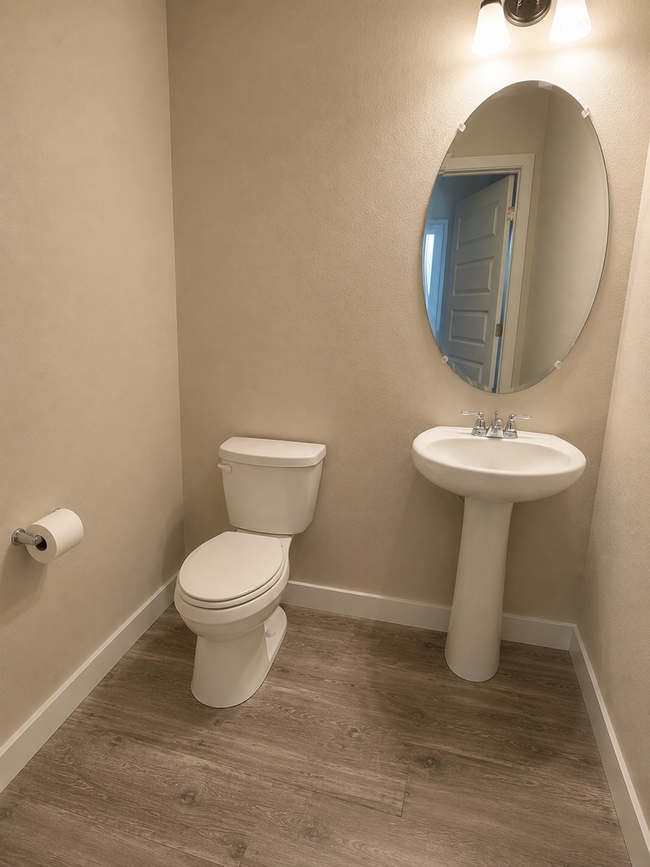 Photo - Spacious 3 Bed / 2.5 Bath Home with Dual Balconies