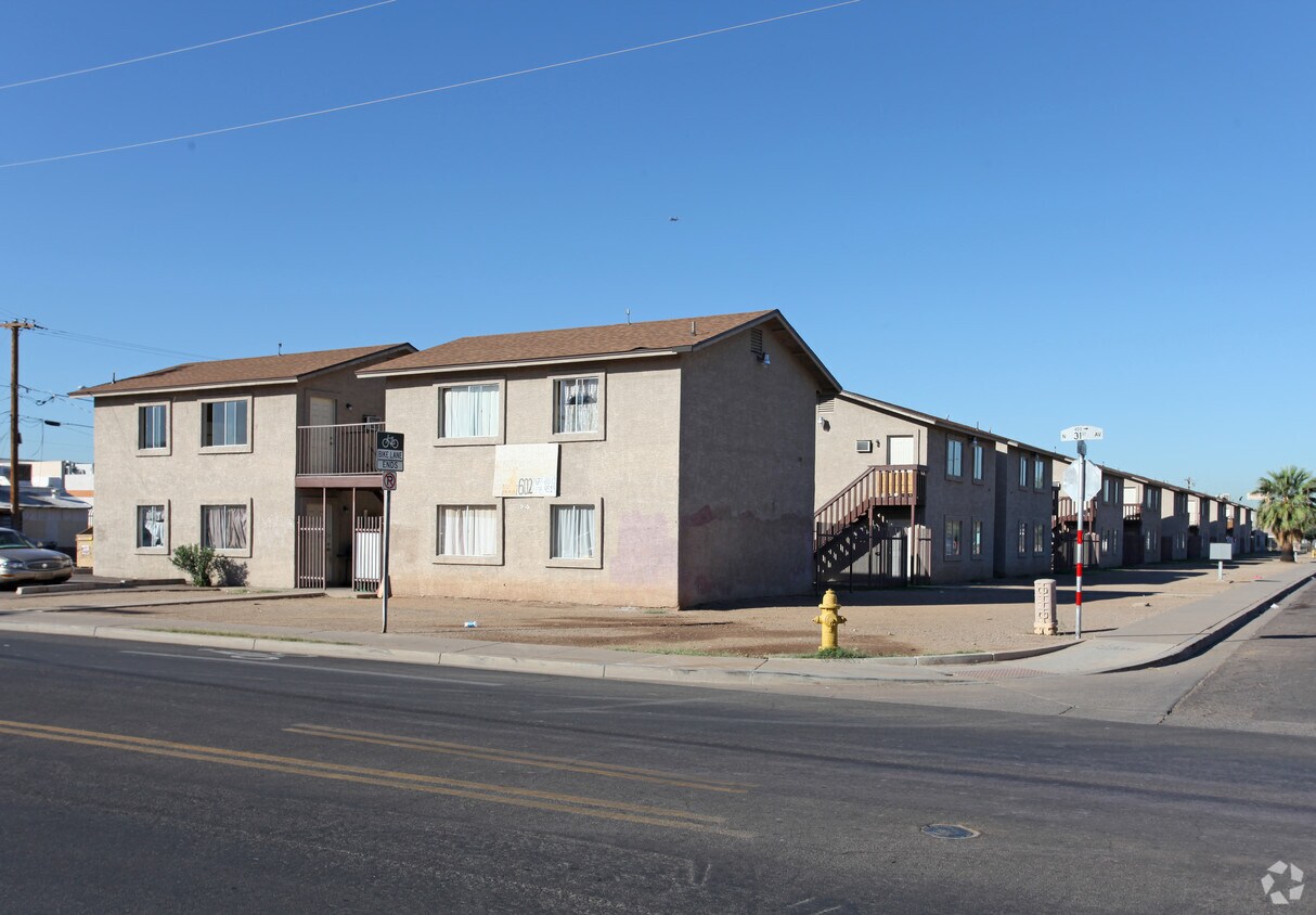 Building Photo - 3105 West Melvin Street