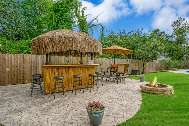 Foto del edificio - 3BR Ranch with In-Ground Pool & Garage in Toms River
