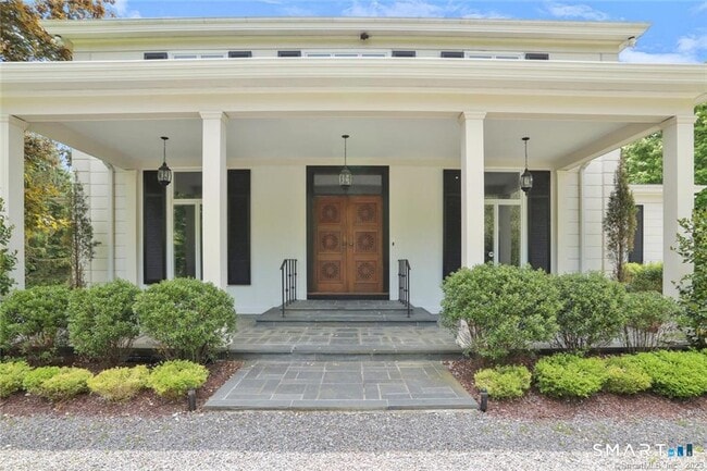 Building Photo - 345 Governors Ln