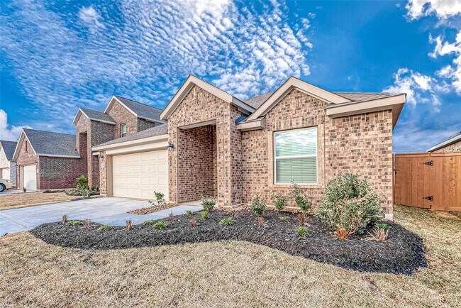 Building Photo - 2916 Tantara Dr