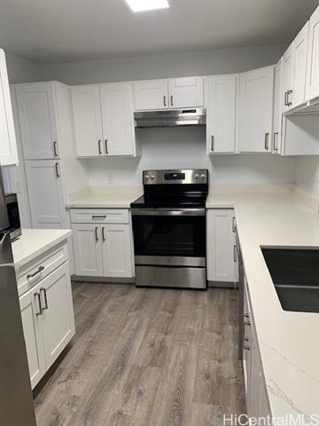 Building Photo - 950 Kolokolo Pl