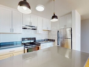 Building Photo - 651 Kansas St
